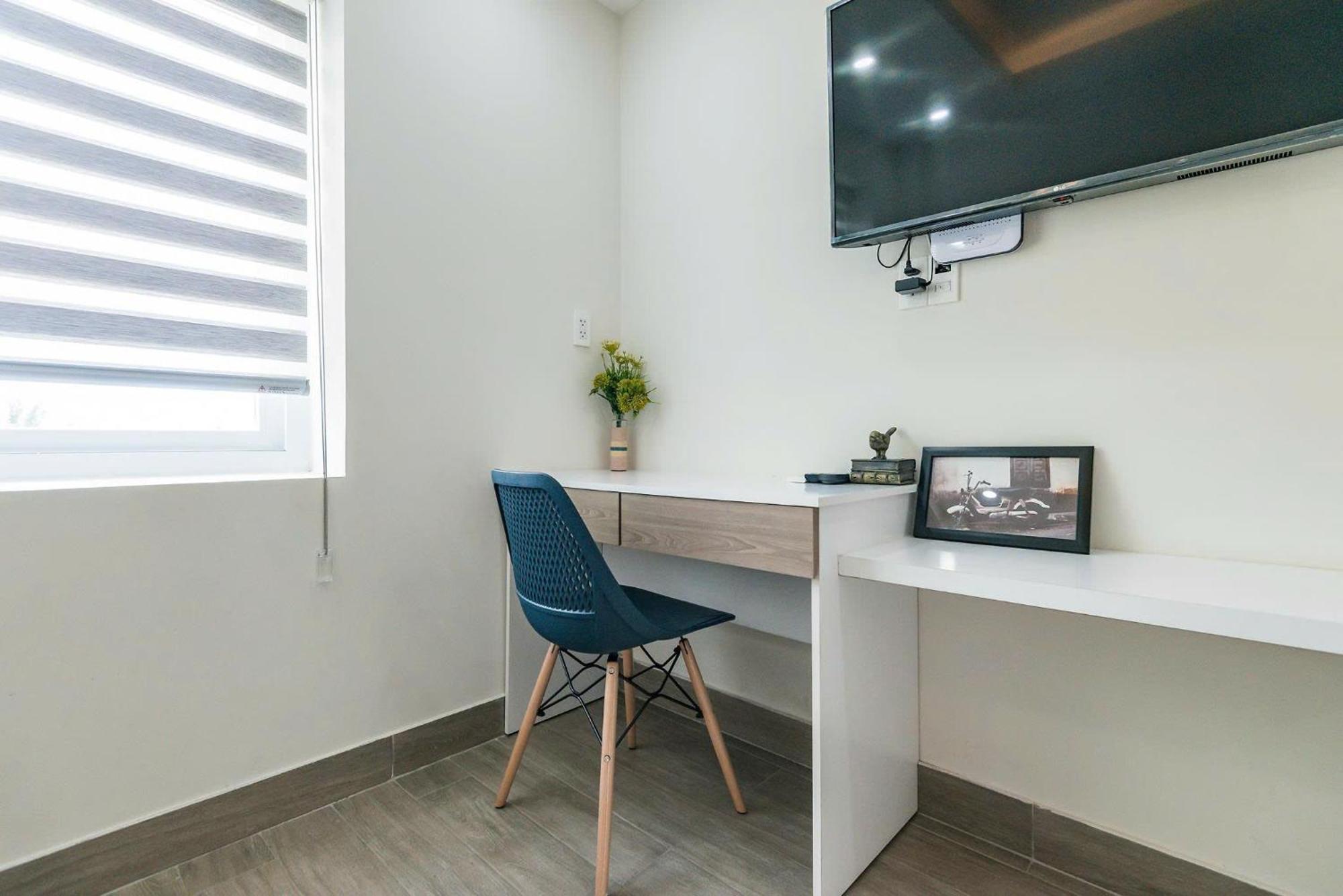 Premier Siris Residences *