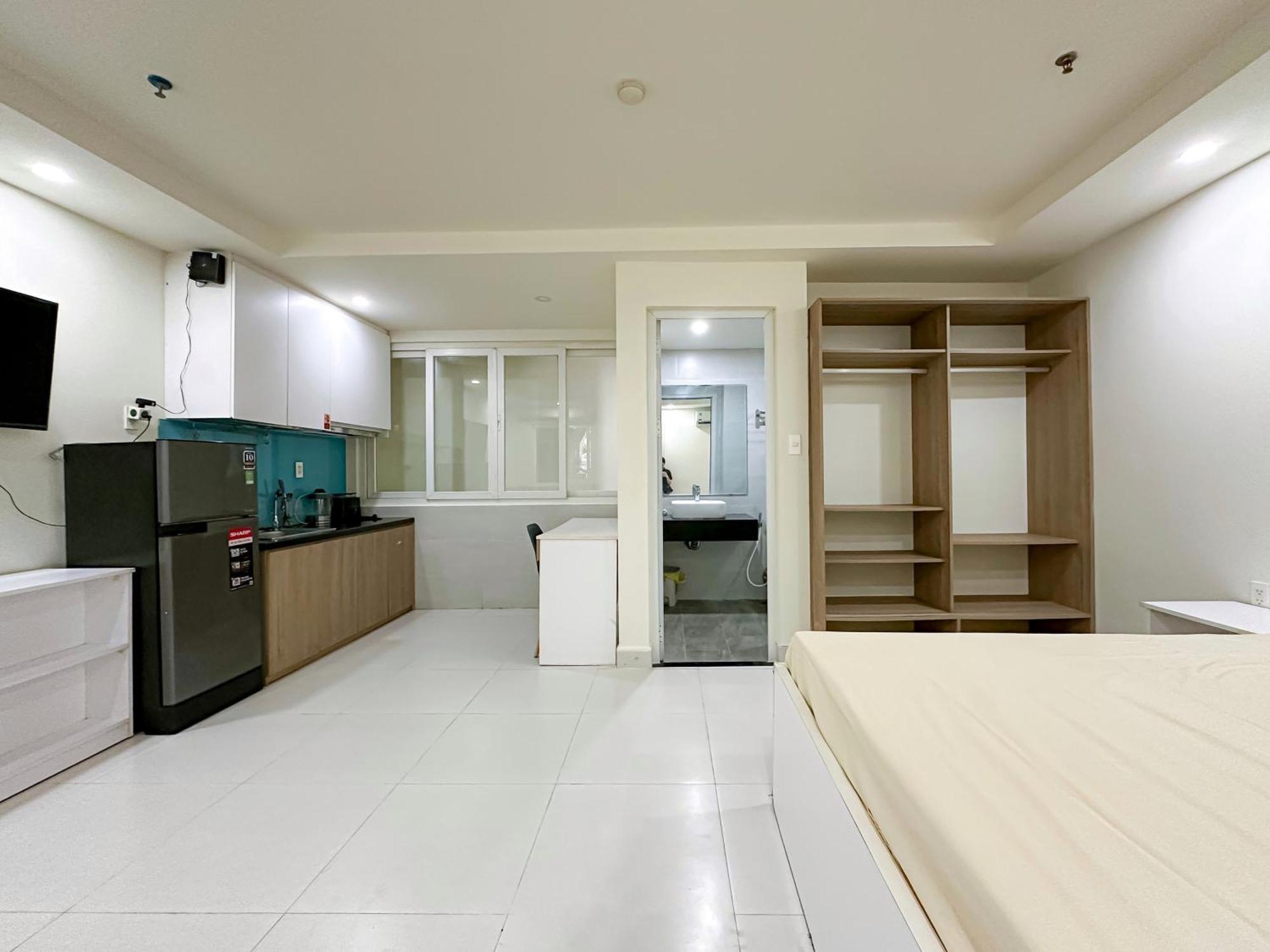 Premier Siris Residences